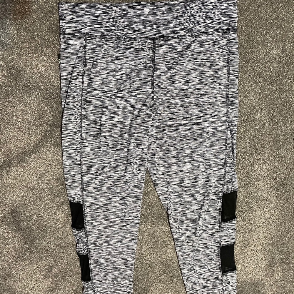 Athletic pants